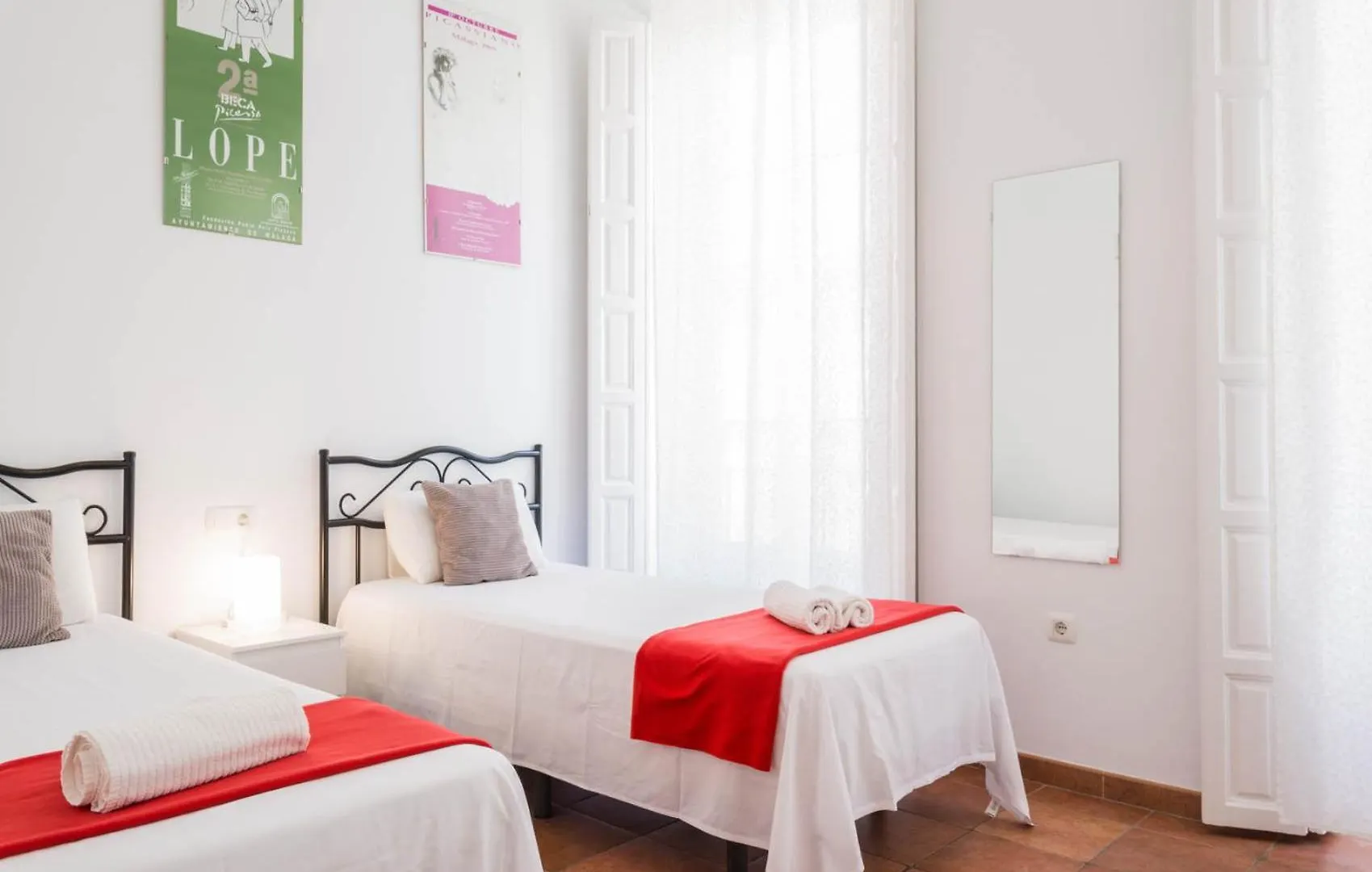 Apartamentos Alcazaba Malaga 0*,