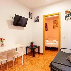 Soho Citycenter, Young People Only Apartament